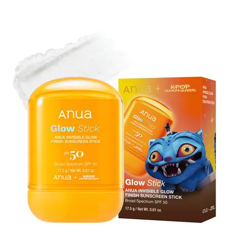 Anua Glow Sun Stick con su caja de la edición Kpop Demon Hunters