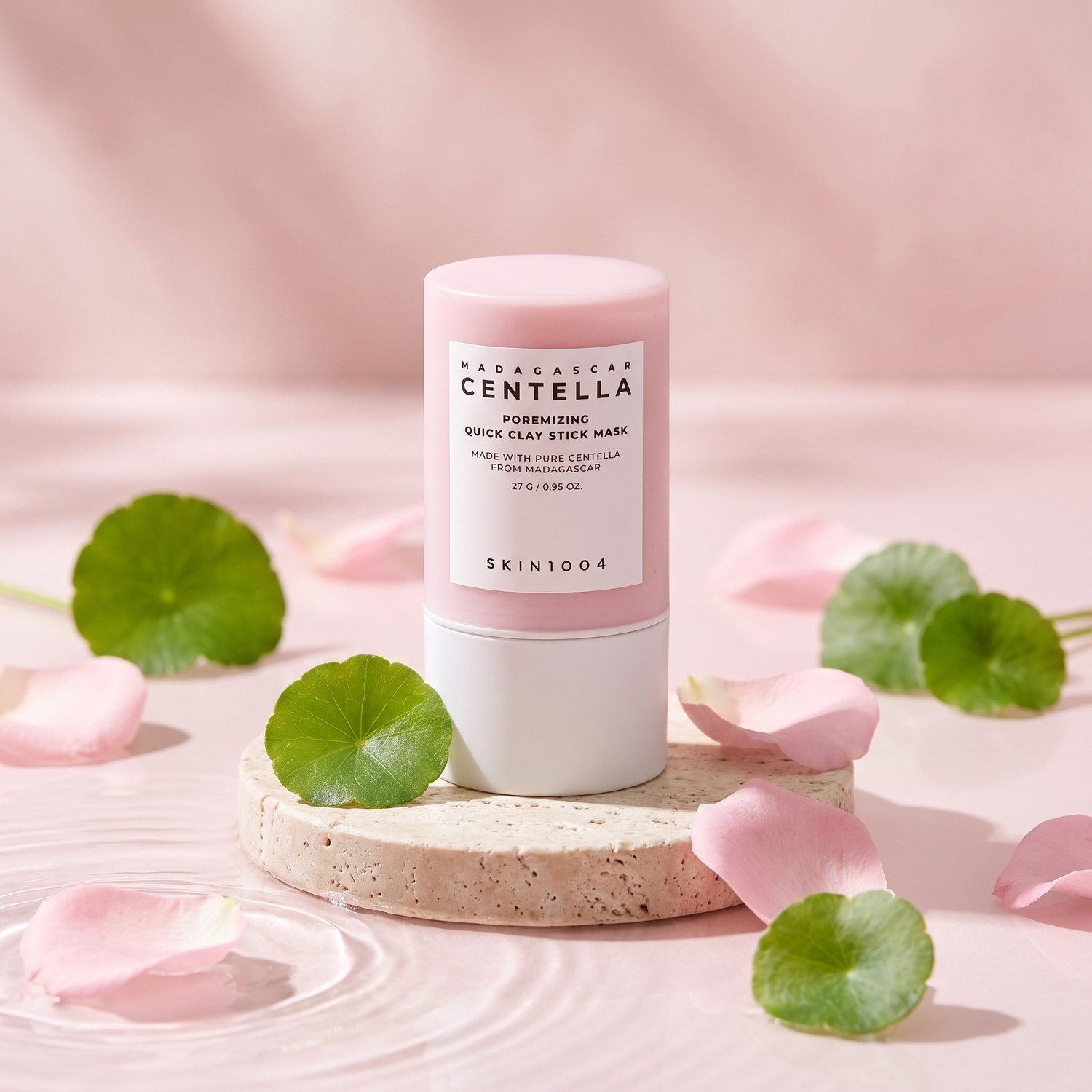SKIN1004 Clay Stick Mask con hojas de centella y petalos
